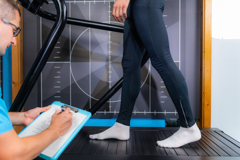 4 benefits of gait training during physical therapy