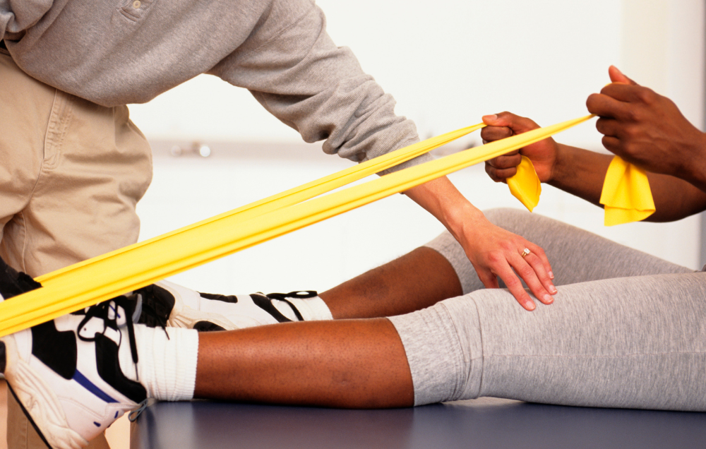 Physical therapy vs. physiotherapy: What is the difference?