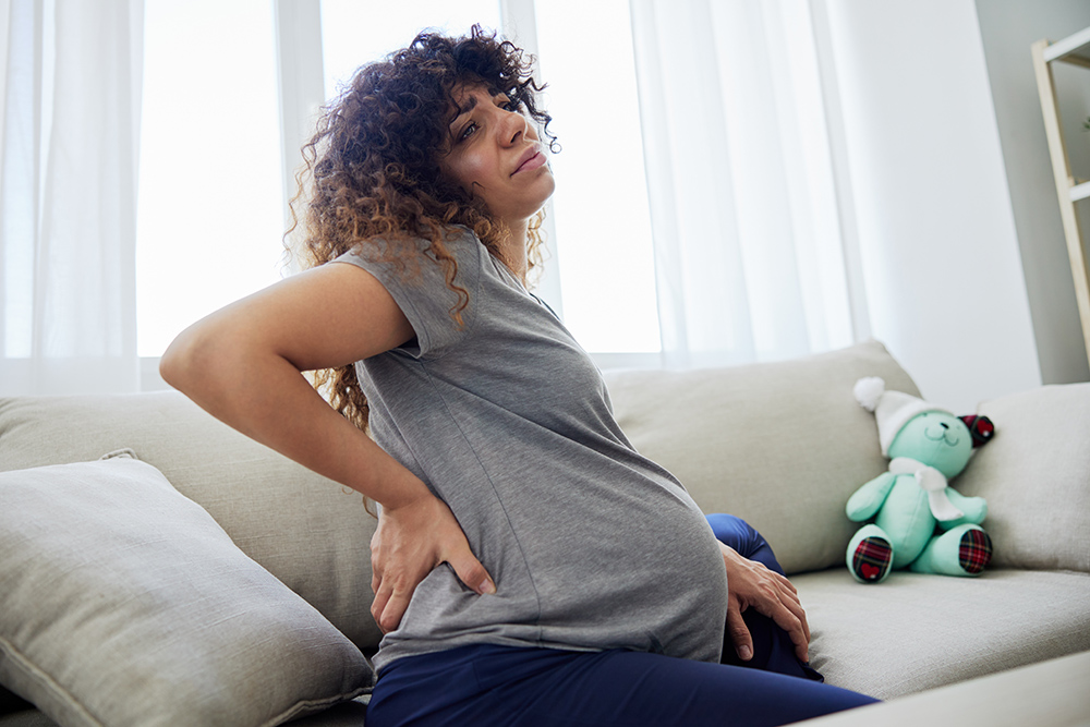 Pelvic pain during pregnancy: 10 potential causes